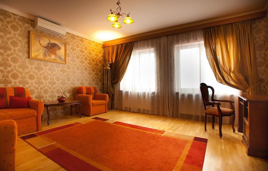 Askania Готель 4*