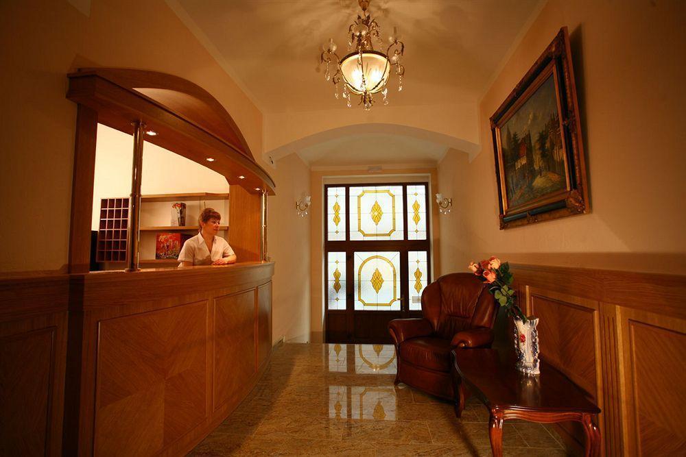 Askania Готель 4*